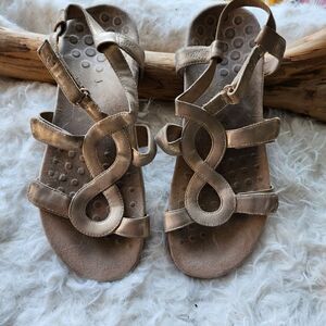 Vionic Jody sandals burnished gold